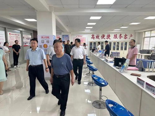 东营市总工会到中国教育用品采购基地调研基层工会工作