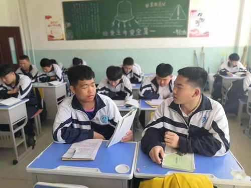 做大做强现代职业教育 乌兰浩特市职教中心开展 孝文化进校园 系列活动